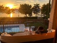 Front Lake Apartment Rainer - Bed and Breakfast Bardolino