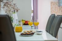 Argyruntum Apartments - B&B Starigrad