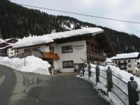 Ferienwohnungen Pension Prünster - B&B Maria Luggau