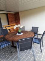 BLK Stays Guest House Deluxe Units Bellmere - B&B