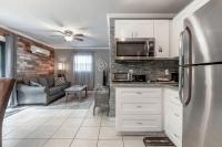 Dexters Cottage Near Downtown and cafes - Bed and Breakfast