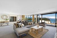 2-bedroom Lakefront Executive Apartment - The Beacon - Bed and Breakfast Queenstown