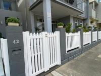 B&B Mandurah - The Hutt on Mandurah Marina - Bed and Breakfast Mandurah