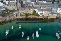 Tides Reach - Free WiFi - Harbourside - Wood Burner - Coffee Machine - B&B Mousehole