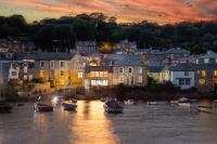 Tides Reach - Free WiFi - Harbourside - Wood Burner - Coffee Machine - B&B Mousehole