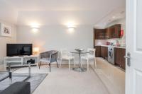 Roomspace Serviced Apartments - Lomond Court - B&B Surbiton