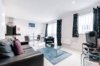 Roomspace Serviced Apartments - Capitol Square - Ferienwohnung Epsom