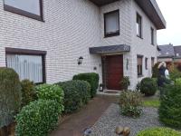 Schöne ruhige Eigentumswohnung mit Terrasse - B&B