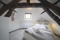 Mon Rêve - By BEST KEYS - Loft Cosy & Charme Authentique - Poutres Apparentes - Centre Ville - Netflix & WiFi Fibre - Smart TV - Machine à Café Nespresso - Check-in Autonome - Parking Facile & Gratuit - B&B Sens