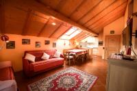 Apartamento de 2 dormitorios - Ático