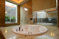 Double Room with Pool View