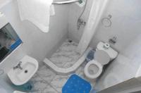 Driepersoonskamer met Badkamer