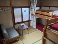Guesthouse Tomaru - Bed and Breakfast