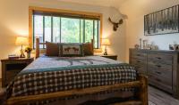 Deer View by KABINO Hot Tub Fire Pit Garage Roku WiFi Grill Fireplace - Chambres d'hôtes Rea