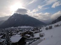 Appartement cosy à 400m du centre, proche pistes, balcon, parking, 6 pers, linge inclus - Chambres d'hôtes Morzine