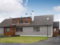 B&B Dalwhinnie - Boundary House West - Bed and Breakfast Dalwhinnie