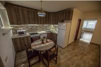 Renovated Spacious Two Bedroom in the Touristic Center of Yerevan - Ferienwohnung Jerewan