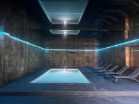 Villa 400m2 piscine intérieure très calme - B&B Agde