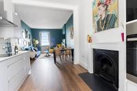 Modern 1 Bed Apartment, Sea Views, free parking, wifi, netflix - B&B