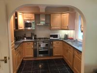 B&B Basingstoke - Lovely 2 bedroom 2 baths flat with free parking - Bed and Breakfast Basingstoke