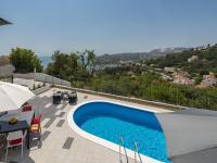 Family Holiday Home Nest - Bed and Breakfast Mlini