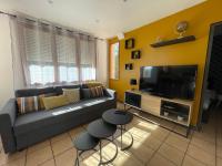 EXPLORE THE WORLD3 Enfants gratuits - B&B Perpignan