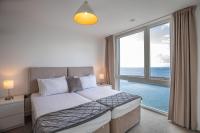 Unique Sea View Penthouse with Hot Tub - B&B Brighton