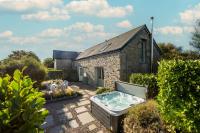 The Haybarn - Hot Tub - Free WiFi & Parking - Pets Welcome - Chambres d'hôtes Mousehole