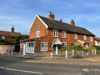 B&B Framlingham - Corner Cottage, Dennington - Bed and Breakfast Framlingham