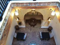 Deluxe Double Room (2 Adults + 1 Child)