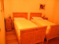 Tweepersoonskamer met 2 Aparte Bedden