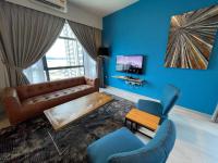 B&B Kota Kinabalu - SEAVIEW LUXURY CONDO HOMESTAY 2Bed 2bath Jesselton Quay by R2 Residence - Bed and Breakfast Kota Kinabalu