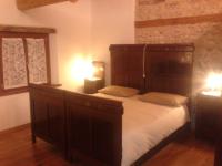 Studio with Spa Bath