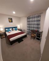 Double Room with Shared Toilet