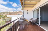 Home2Book Stunning Apartment Rocas Rojas - B&B