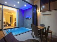 Villa con piscina privada