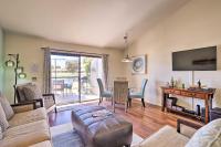 Patio, Grill and Resort Perks Palm Desert Home - B&B Palm Desert