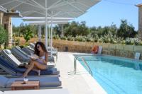 Kannas Mani Luxury Suites -Adults Friendly 14 Plus - B&B Stoúpa