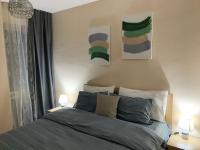 Chlo apartment 2 Tirana - B&B