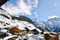 Pied de Piste à 20 M du telesiege "Le Diable", Menage Inclus, Possible de louer 2 Apparts, Vue Panoramique - B&B