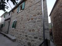 Heritage Apartments Kyra & Fox in Pitve, Hvar - Chambres d’hôtes