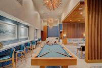 Luxury Designer Suite with Rooftop Pool, Gym - B&B