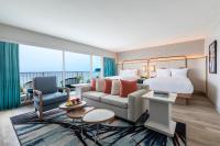 2 Double beds Junior Suite Oceanfront