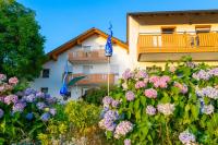 B&B Zenting - Ferienwohnungen Bauer - Auszeit mit Ausblick - Bed and Breakfast Zenting