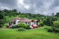 B&B Pen - SaffronStays Sattva - pet and eco-friendly villa in Mumbai's outskirts - Bed and Breakfast Pen