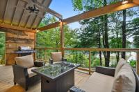 Whiskey on the River - B&B Petal