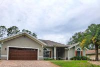 Upscale Palm Coast Home with Pool 7 Mi to Beaches! - Chambres d’hôtes Palm Coast