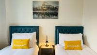 B&B Birmingham - Cosy Stay In Birmingham by Villazu - Bed and Breakfast Birmingham