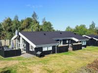 B&B Otterup - 8 person holiday home in Otterup - Bed and Breakfast Otterup