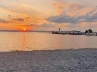 Mareli Neusiedler Stadthaus - B&B Neusiedl am See